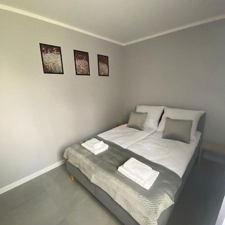 Energylandia Zator Noclegi Apartament Pokoje Do Wynajecia Polanka Wielka Exteriér fotografie
