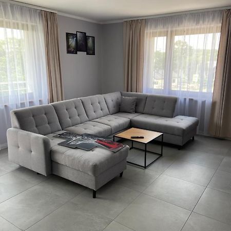 Energylandia Zator Noclegi Apartament Pokoje Do Wynajecia Polanka Wielka Exteriér fotografie