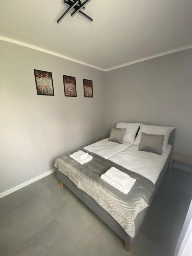 Energylandia Zator Noclegi Apartament Pokoje Do Wynajecia Polanka Wielka Exteriér fotografie